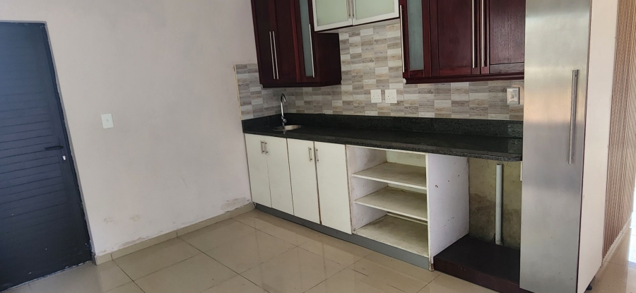 4 Bedroom Property for Sale in Palmiet Western Cape